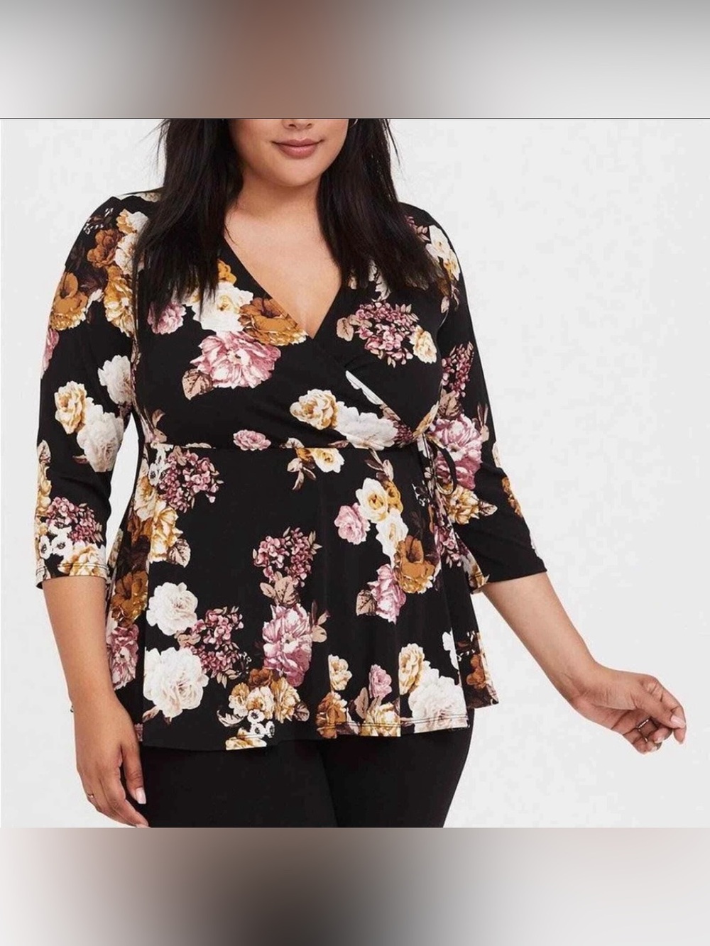 Torrid Womens Black Trendy Whimsy Floral Print Wrap-Around Front Tunic Top SZ 1